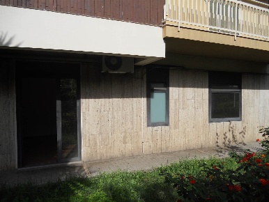 Foto Ufficio a Catania Vulcania - Sanzio di 80 m² con 3 locali in affitto