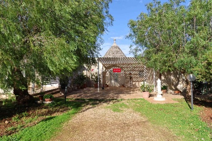 Foto Villa unifamiliare in Strada Monti del Duca 82, Martina Franca