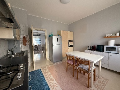 Foto Appartamento in Viale Buon Pastore, Modena di 100 m² con 3 locali