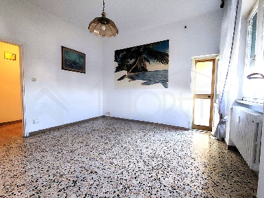 Foto Appartamento in Via Anna Frank, Livorno Coteto di 90 m² con 4 locali