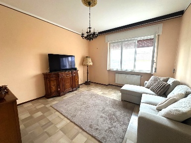 Foto Appartamento in Via G.B.Borino 1, Palestro Centro di 100 m² in vendita