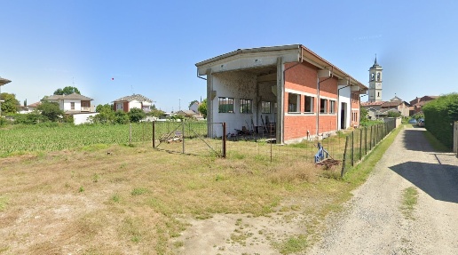 Foto Magazzino in Via Circonvallazione, Villata di 350 m² con 1 locali