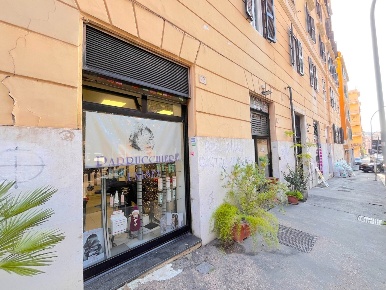 Foto Attività commerciale in Via Foligno 23, Roma Villa Fiorelli di 40 m²