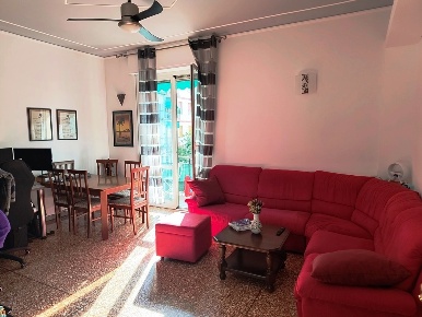 Foto Appartamento a Albissola Marina di 110 m² con 4 locali in vendita