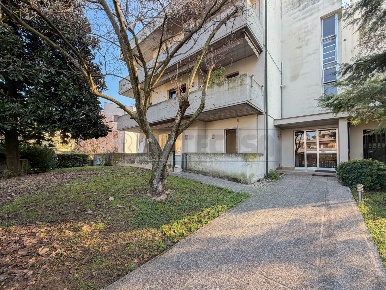 Foto Appartamento in Via Giacomo Puccini, Altavilla Vicentina Centro