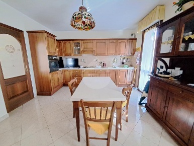 Foto Appartamento in via Caravaggio, Pescara di 155 m² in vendita