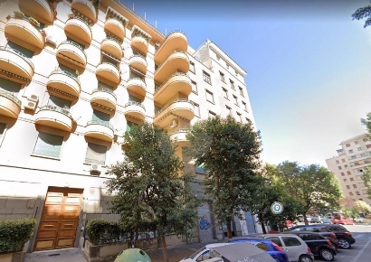 Foto Appartamento in via Riboty, Roma di 100 m² con 4 locali in vendita