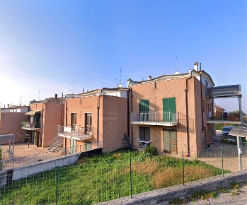 Foto Appartamento in Via Monte Bianco, Petriano di 98 m² con 5 locali