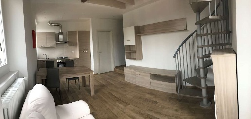 Foto Appartamento a Varese di 61 m² con 2 locali in affitto
