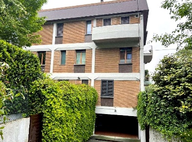 Foto Appartamento in Viale Antonio Aldini, Bologna Saragozza dentro le Mura