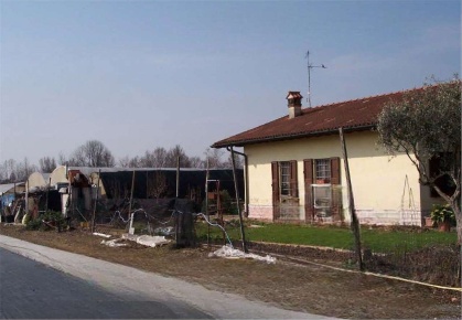 Foto Appartamento in Via Stelle, Poncarale di 92 m² con 6 locali all'asta