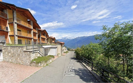 Foto Appartamento in Via Sant'Antonio, Ossimo di 76 m² con 2 locali