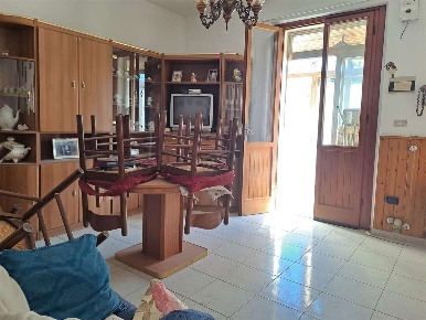 Foto Appartamento in Via Unrra  17, Ateleta di 75 m² con 4 locali