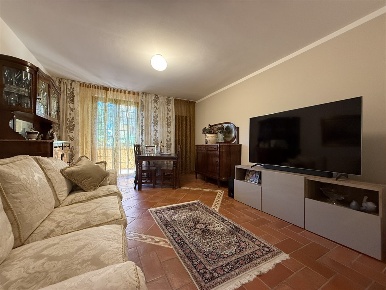 Foto Villa a schiera in Di Vittorio, Vittuone di 180 m² con 4 locali