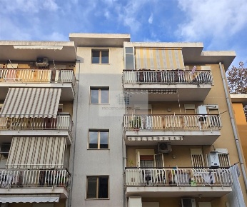 Foto Appartamento in VIA GELA, Lentini di 103 m² in vendita