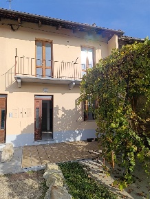 Foto Appartamento in Via Bricchetto, Asti Quarto - Valenzani di 57 m²