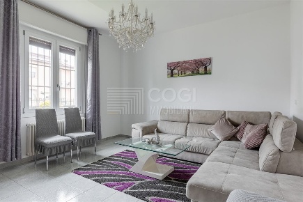 Foto Case semi ndipendenti in via fiumazzo, Lugo di 220 m² con 5 locali