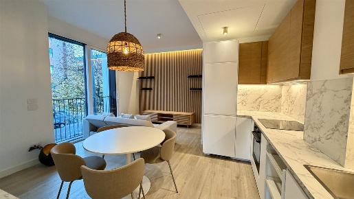 Foto Appartamento in via silva, Milano Monte Rosa - Lotto di 70 m²