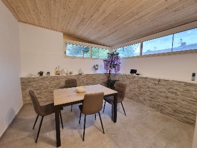 Foto Villa bifamiliare a Viareggio Centro di 135 m² con 5 locali in vendita