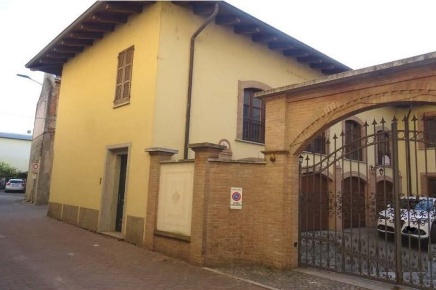 Foto Appartamento a Mede Centro di 154 m² con 4 locali in vendita