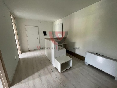 Foto Ufficio a Poggibonsi Centro di 73 m² con 4 locali in vendita