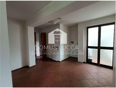 Foto Ufficio a Lucca Sant'Anna di 60 m² con 3 locali in vendita