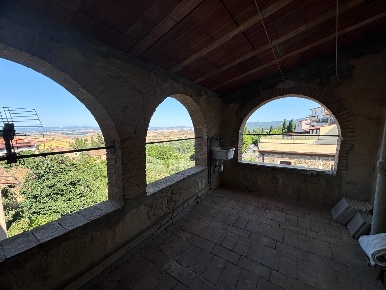 Foto Appartamento a Chianni Centro di 300 m² con 9 locali in vendita