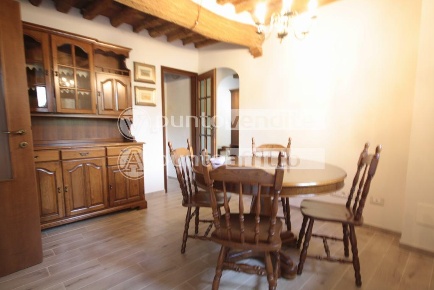 Foto Appartamento a Lucca San Concordio di 150 m² con 8 locali in affitto