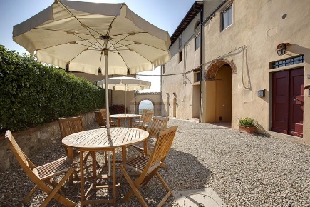 Foto Appartamento in Via San Martino, Bagno a Ripoli di 80 m² con 3 locali