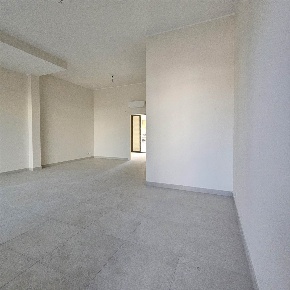 Foto Negozio a Acireale San Cosmo, Corso Italia, Piazza Dante di 56 m²