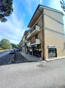 Foto Appartamento in VIALE ITALIA 391, Avellino di 110 m² con 5 locali
