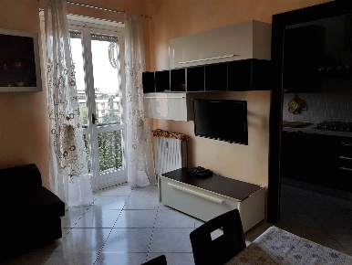 Foto Appartamento in Via Mazzini, Rozzano Centro di 60 m² con 2 locali