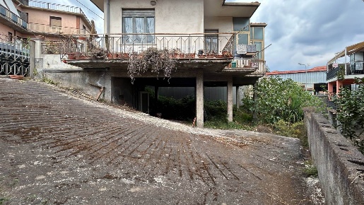 Foto Casa indipendente in Via San Paolo  6, Pedara Centro di 70 m²