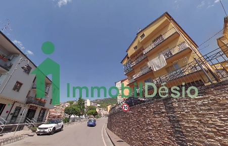 Foto Appartamento a Tito Centro di 90 m² con 4 locali in affitto