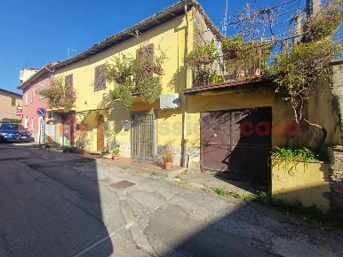Foto Appartamento in Via CARBONARO 55, Ceprano Centro di 180 m² in vendita