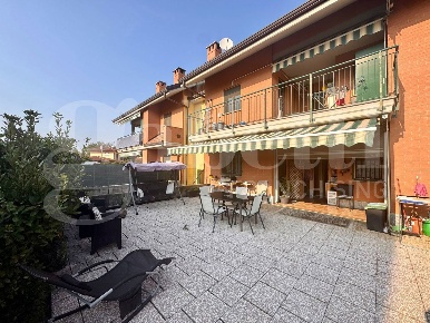 Foto Appartamento in caravaggio, Bruino di 75 m² con 3 locali in vendita