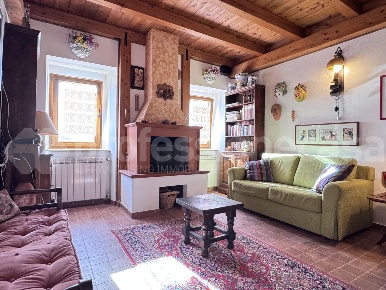 Foto Casa indipendente in Via Letizia 35, Ateleta di 91 m² con 3 locali