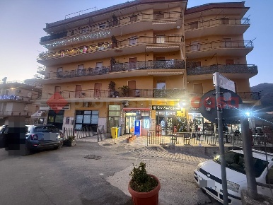 Foto Box in Via San Vito 25, Vicovaro Centro di 40 m² con 1 locali