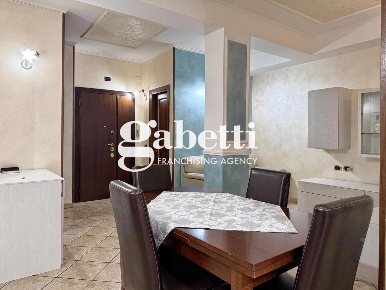 Foto Appartamento in Via FILIPPO SMALDONE 16, Roma Centocelle di 73 m²