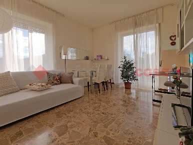 Foto Appartamento in Carosio, Arona Centro di 80 m² con 3 locali in affitto