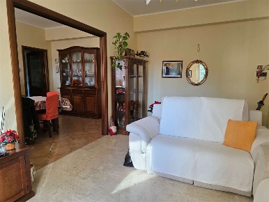 Foto Appartamento in P.zza Uditore  18, Palermo di 115 m² con 5 locali