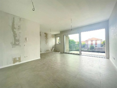 Foto Appartamento in via ragnone, Colverde Gironico Al Piano di 70 m²