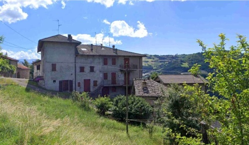 Foto Appartamento in Via San Vitale  13, Palagano di 67 m² con 8 locali