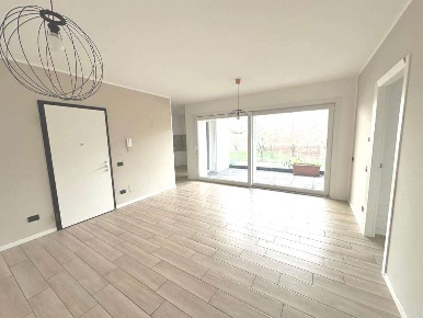 Foto Appartamento in Via Galvani, Mozzate di 107 m² con 3 locali in vendita