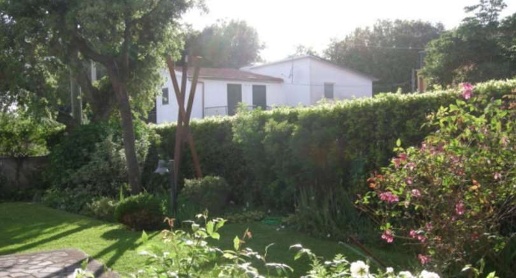 Foto Villa a schiera in Via delle Robinie 45, Anzio di 155 m² con 4 locali