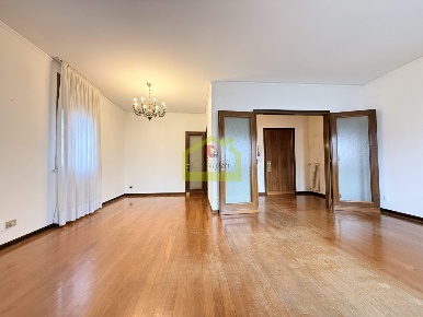 Foto Appartamento a Venezia Mestre di 146 m² con 9 locali in vendita