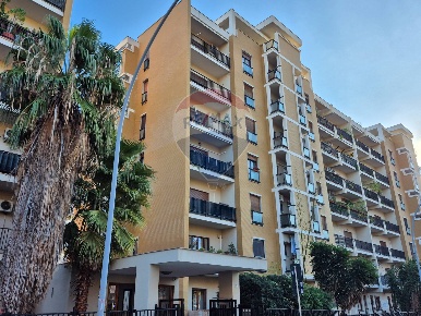 Foto Appartamento in Viale Strasburgo, Palermo San Lorenzo di 72 m²