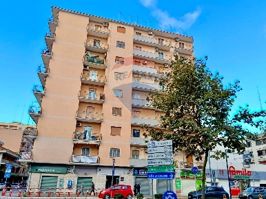 Foto Appartamento in Viale Magna Grecia, Taranto Italia - Montegranaro