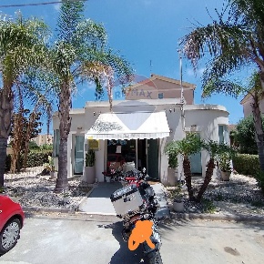 Foto Locale commerciale in via Bulgaria, Siracusa Santa Panagia - Teracati