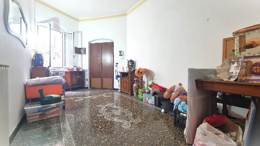 Foto Appartamento in Via Giovanni Battista Sasso, Genova Sampierdarena